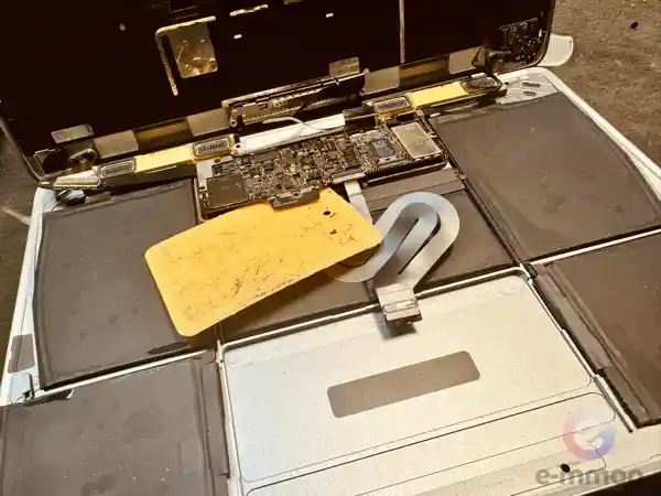 Tarif reparation batterie Mac (Apple)